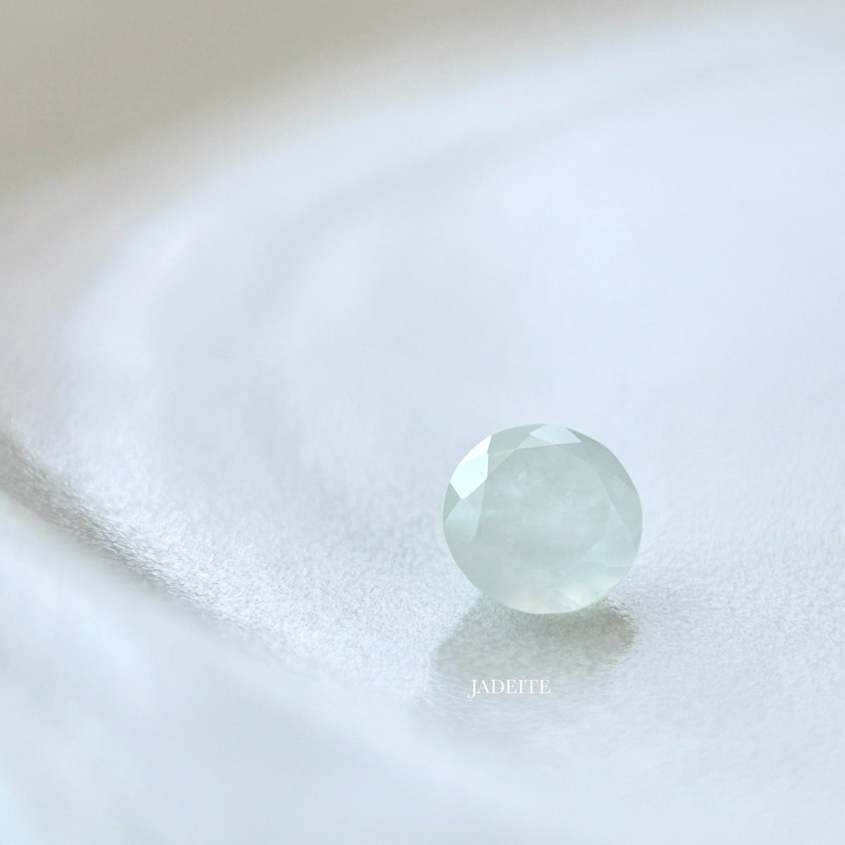 satotradingco's tweet image. 儚げな薄緑。

#jadeite #翡翠 #ヒスイ #ひすい #ジェダイト