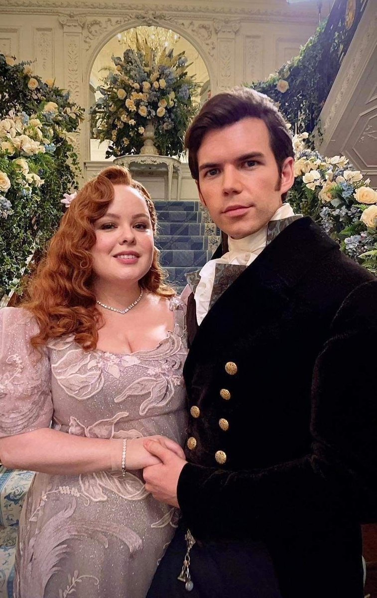 you see how polin aren’t toxic, very demure very mindful