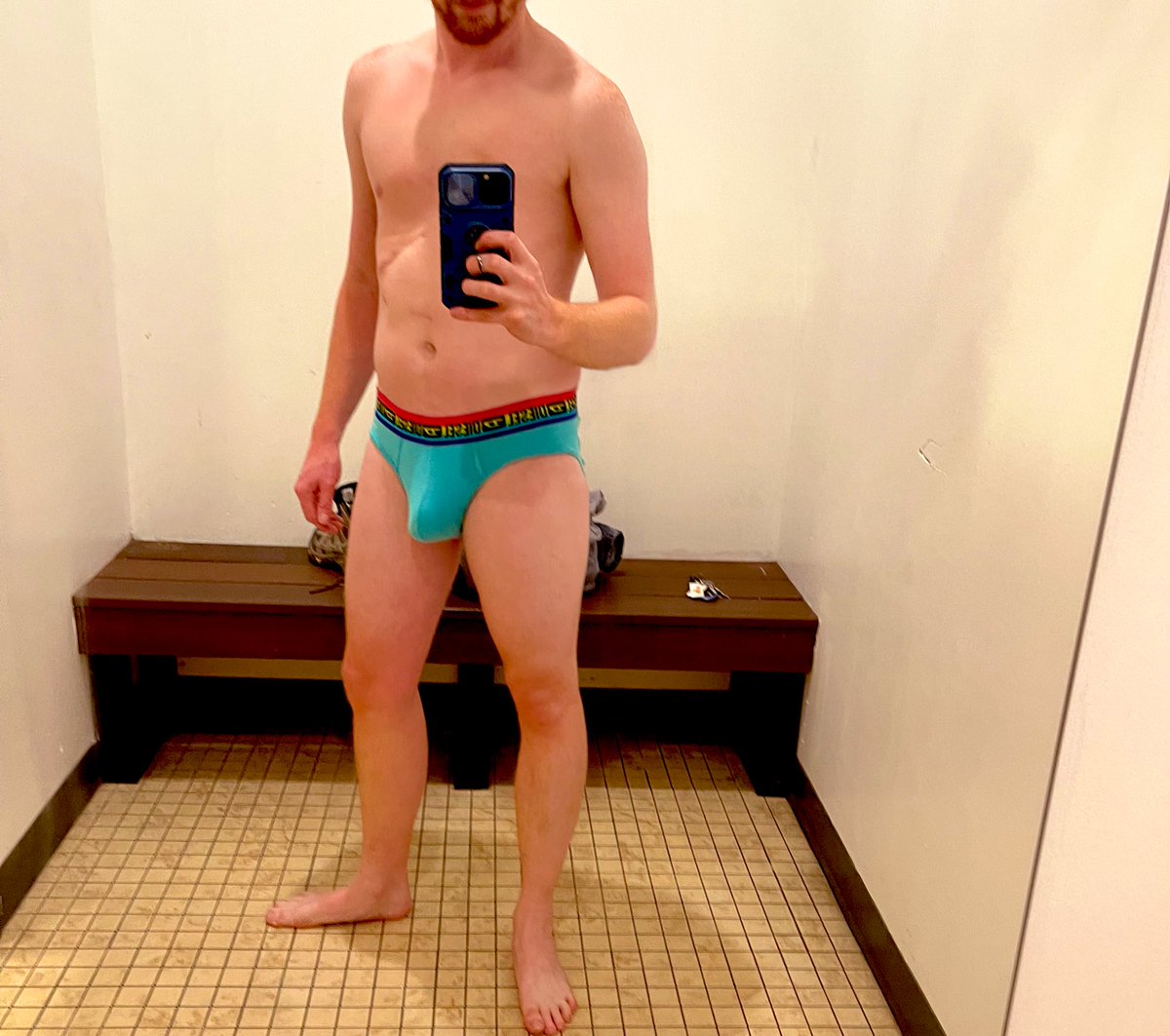 connor_cruising's tweet photo. Having a good Saturday π #gay #underwear #rainbowtheme #lgbt #pride #bulge #man #swimming #feet #barefoot #naked https://t.co/qwC9fwBBIz