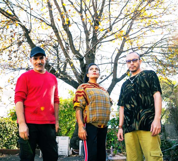 Amigos de Buenos Aires! 
Volvemos con Cocaibica 🍃
Miércoles 11/9 en Guajira Bar, La Plata.
Viernes 13/9 en <a href="/ElRecoleta/">CENTRO CULTURAL RECOLETA</a> , CABA, gratis.
Domingo 15/9 en Nicanor Bar, Monte Grande
Nos vemos pronto! 
<a href="/marcelobaraj/">Marcelo Baraj</a> 
<a href="/LeoCamargo0/">Leo Camargo</a> 
<a href="/MarianaBaraj/">Mariana Baraj</a> 
<a href="/TieneQueAndar/">tienequeandar</a>