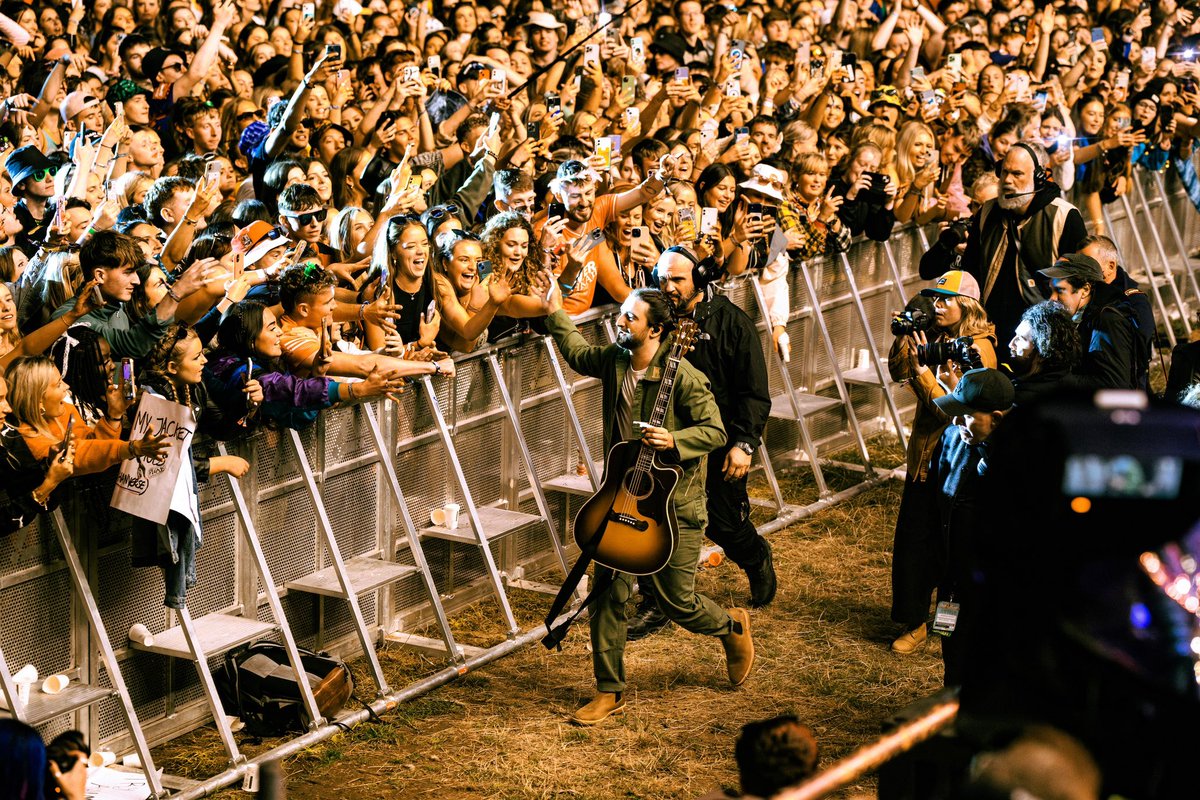 NoahKahan's tweet image. Electric picnic that was one for the books. Ireland is now my second home?