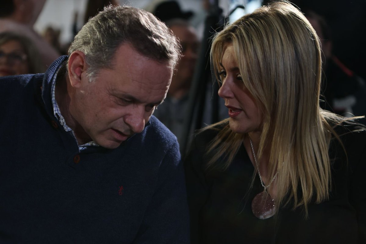 Hoy estuvimos en el Encuentro Nacional y Agrupación de Gobierno de El Futuro es D Centro, festejando el primer aniversario de <a href="/dcentrouy/">D Centro</a>, un sector lleno de energía e ilusión, formado por gente de todo el país y que nació con el objetivo de ser la puerta de entrada al Partido