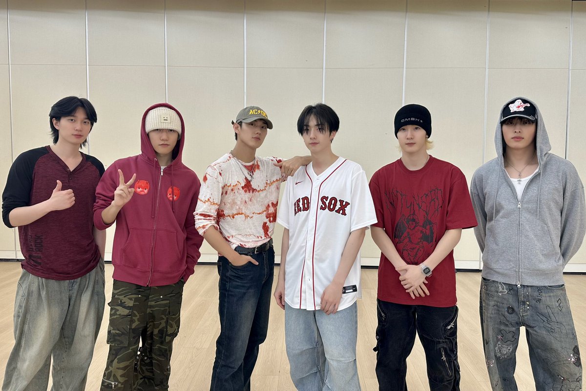 [📸] P1Harmony (피원하모니) '불타오르네 (FIRE)' (BTS) Dance Practice

#P1Harmony #피원하모니 #P1H #KCONLA2024