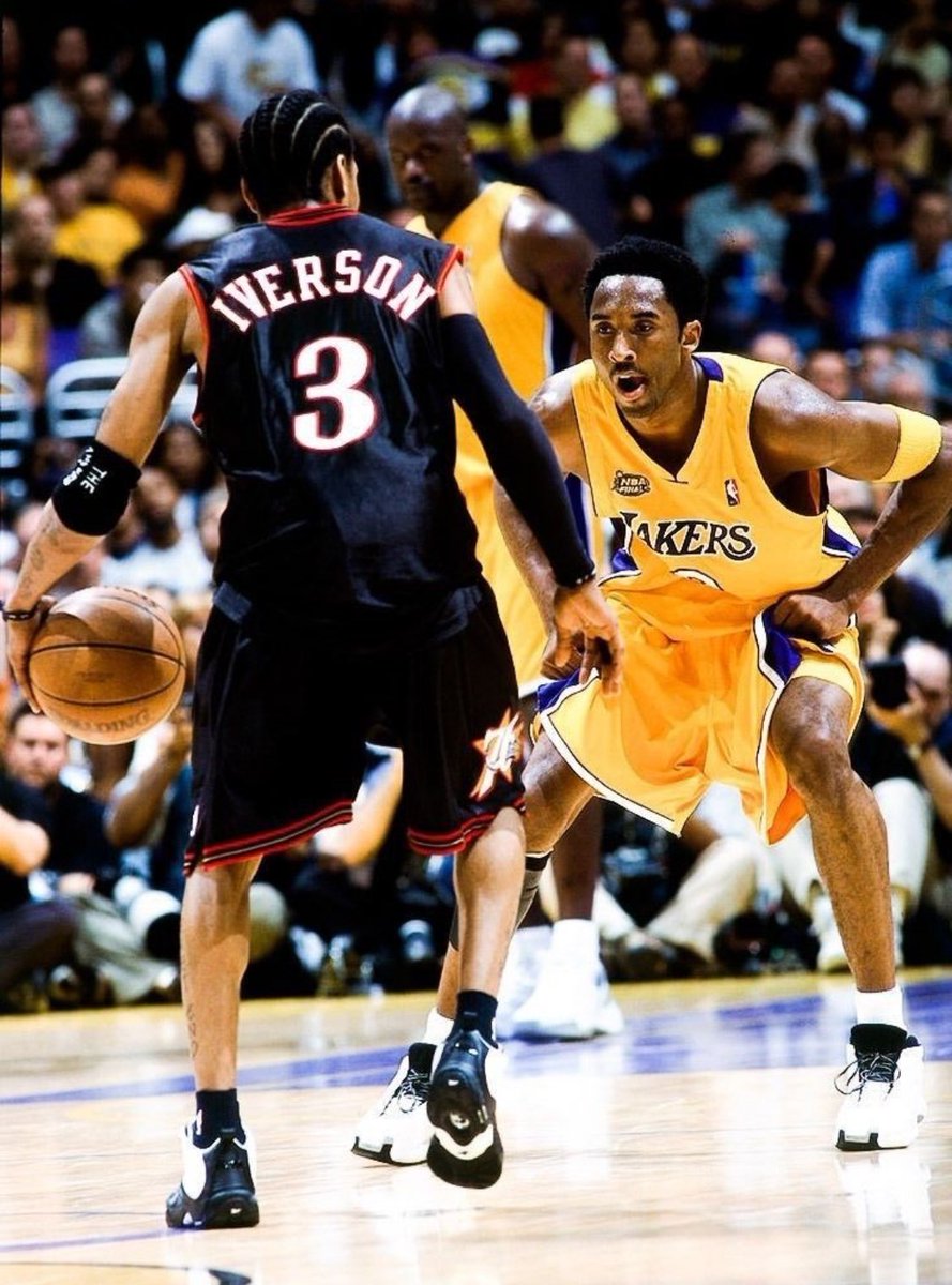 MambaArchives's tweet photo. This Photo Is Too COLD 🥶 https://t.co/HwzII2H3QI