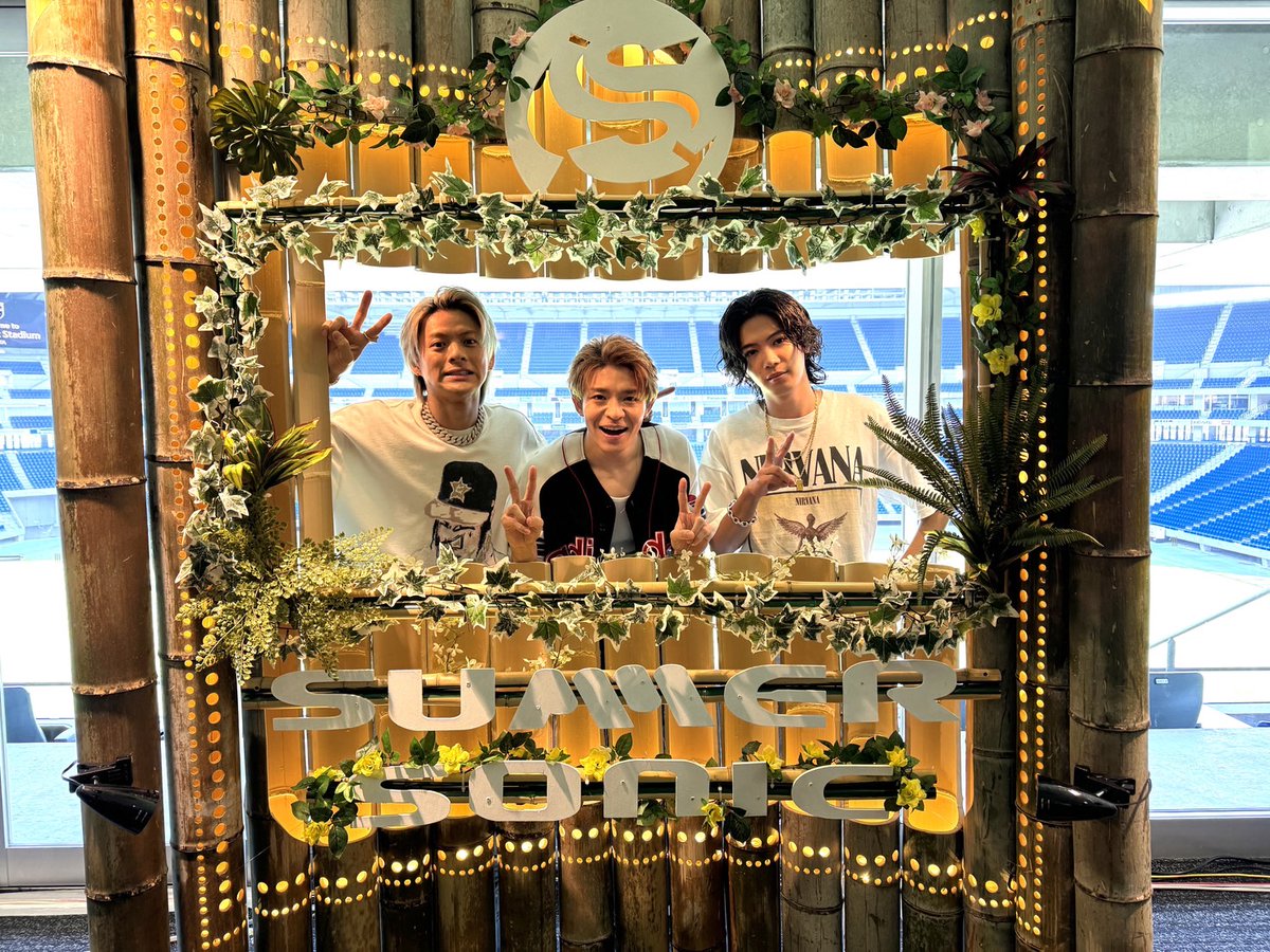 number_i_offic's tweet photo. Thank you SUMMER SONIC OSAKA 2024!

"INZM" Official Music Video🎥
https://t.co/BWzJAi5yQ2

"INZM" Pre-add/Pre-save⚡️
https://t.co/H8UKlkJJaT

"Number_i 2024 Summer Fest. Playlist"🎧
https://t.co/jmSGMyN8Om

#Number_i
#Number_i_サマソニ
#サマソニ大阪 https://t.co/cLMPg6RM94
