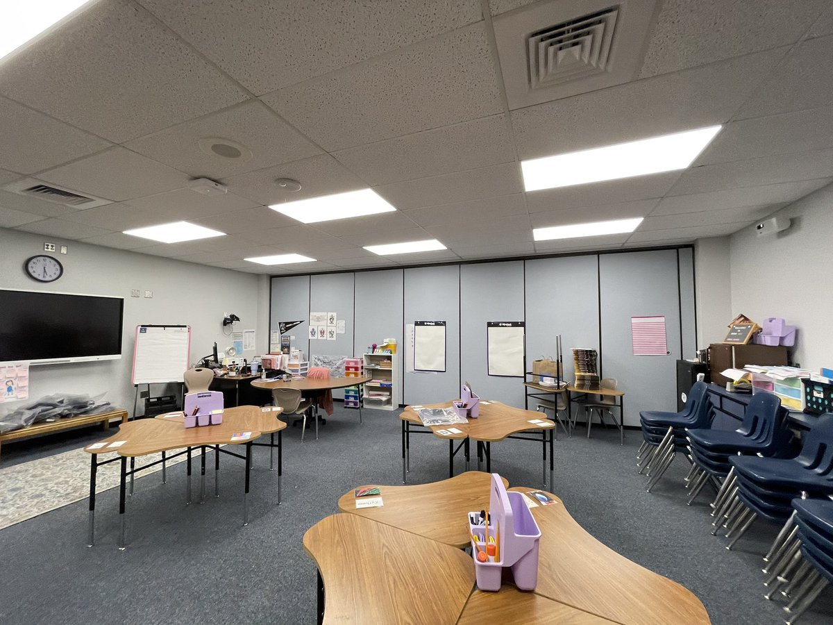 MrsGMunro's tweet photo. So excited to start building my “thinking classroom” at @PME_Katyisd ! || @katyisd @ms_weatherford @Wipebook https://t.co/ohRJCYQBtc