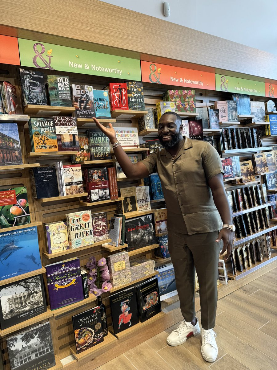iamedvante's tweet image. I been on this book tour and can’t wait to connect with you at the next book signing