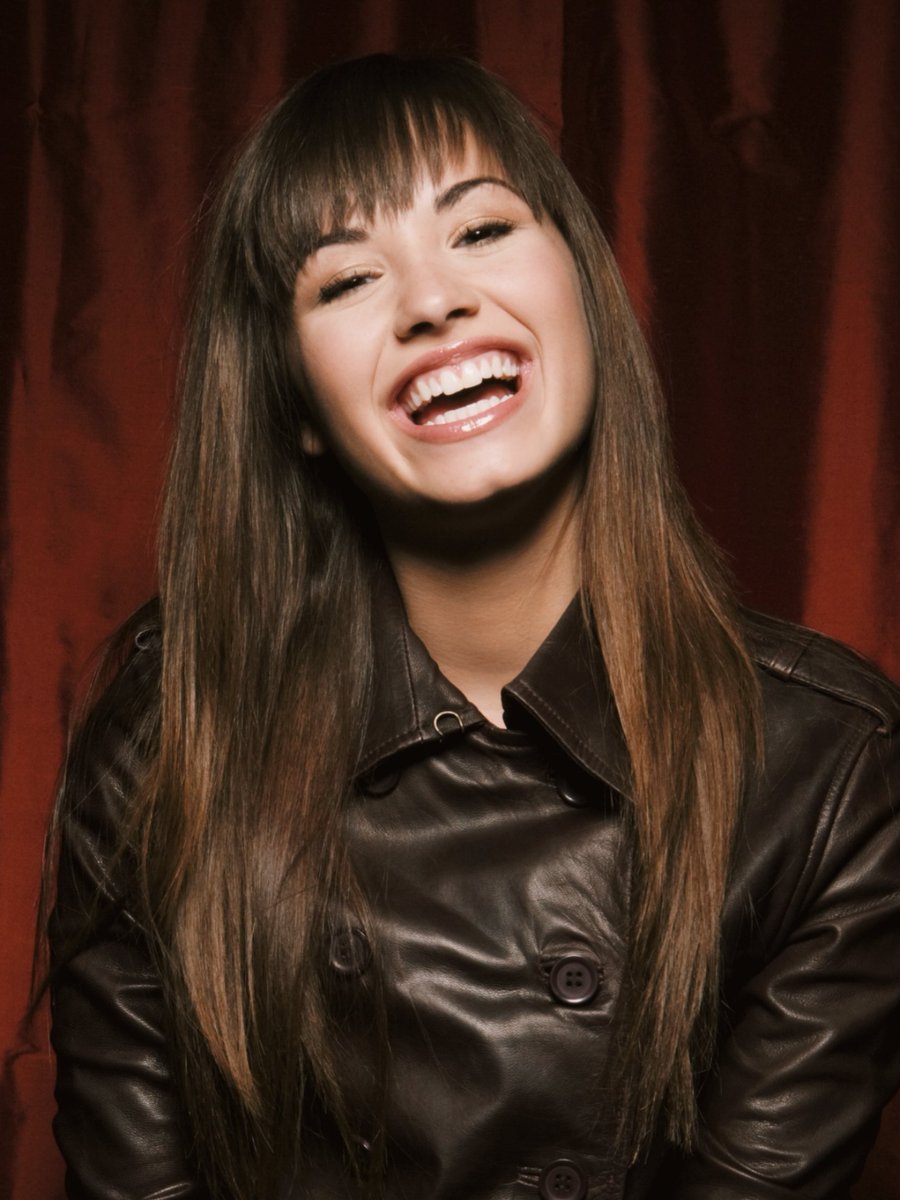 archivefordemi tweet picture