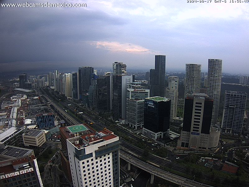 SkyAlertStorm's tweet photo. #TormentaCDMX - lluvia fuerte en zona norponiente de CDMX y límites con EdoMex.
⚠️Precaución por riesgo de inundaciones⚠️ https://t.co/QaMuZQjtj9