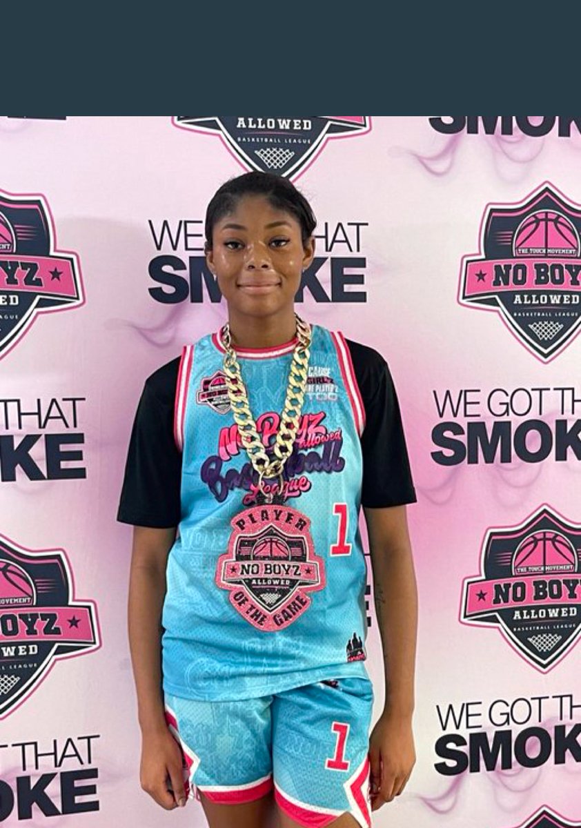 Haszah Ward tweet media