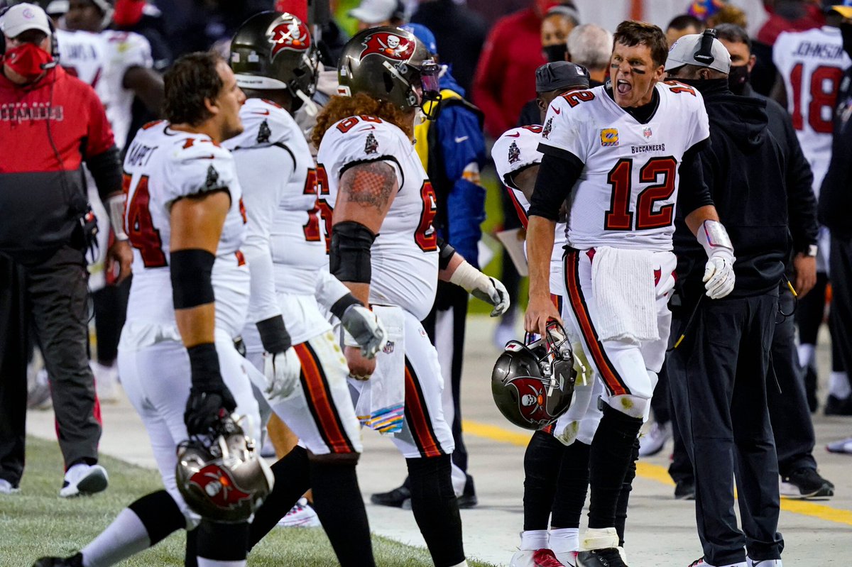 CoachLWilson's tweet image. THOUGHT FOR THE DAY:
SUCCESSFUL PEOPLE ARE INTOLERANT OF ANYTHING OR ANYBODY THAT INTERFERES WITH WINNING AND BEING SUCCESSFUL.
BE A SUCCESSFUL PERSON.