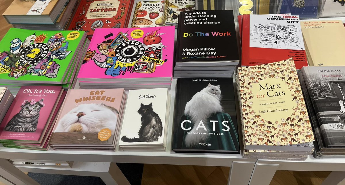 Leigh Claire La Berge tweet media