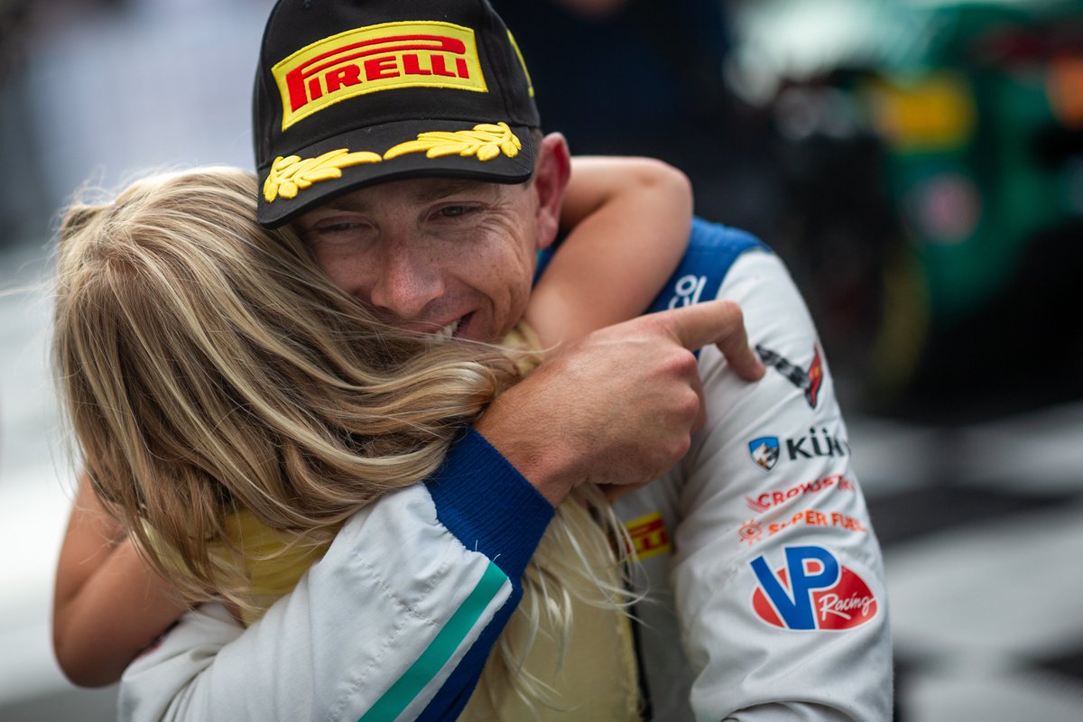 DXDTRacing's tweet image. WWWWW 🏆🏆🏆🏆🏆

5 for 5. Let’s make it a 6 pack tomorrow💪

#DXDT // #GTWorldChAm // #GTRoadAmerica