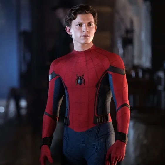 Charlie Cox says he wants a Spider-Man and Daredevil team-up to happen in the MCU: 

"Spider-Man and Daredevil together is so iconic. I hope we get to work together again.”