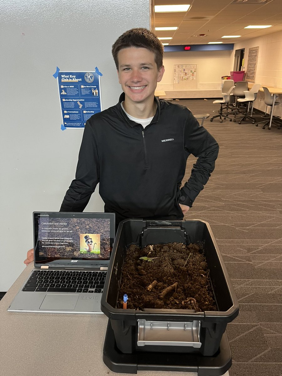 FHNKrieg's tweet photo. Incredibly excited to see what my students accomplish this year, let the projects roll!!! @dailystem @FHPSlearning https://t.co/C7ZO5GMp1E