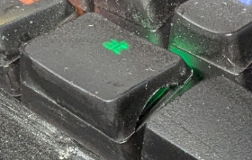 JollyRgrs's tweet photo. @RazerSupport  I'm having issues with my 4 month old Phantom Keycaps falling apart.  Left Alt and Right Ctrl (it was just Left Alt for the last week or so until I just noticed the Ctrl key today). 4 months? this seems like a defect. https://t.co/lVBkqkPjHs