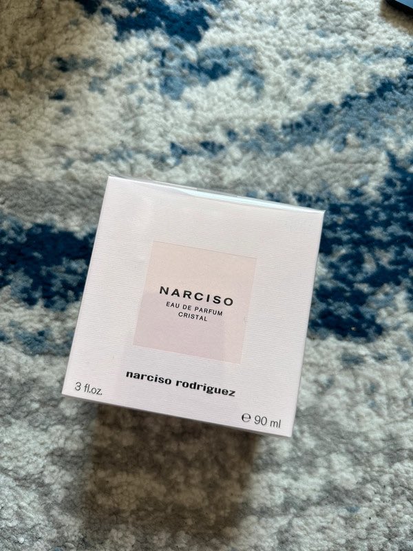 shanonmayx's tweet photo. Get the Narciso Rodriguez Perfume I’m selling on @VintedUK for £50.00! https://t.co/SdxsiCj7hz https://t.co/VgGpqAGwao