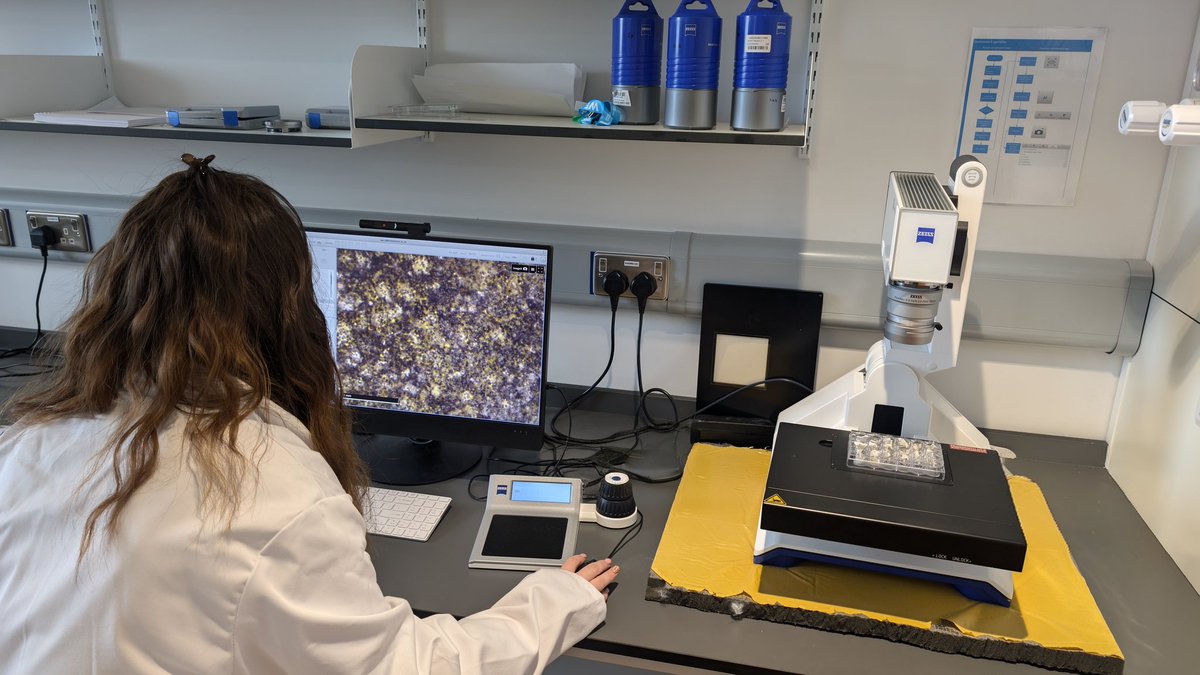ward_joannae's tweet photo. Throughout the week, Riahanna got a true experience of #biomaterials 🔬 characterisation and #cellculture 🧫 alongside #mechanical testing thanks to our wonderful technician team! 👏🏼
#techniciancommitment https://t.co/9w3DsnIO3N