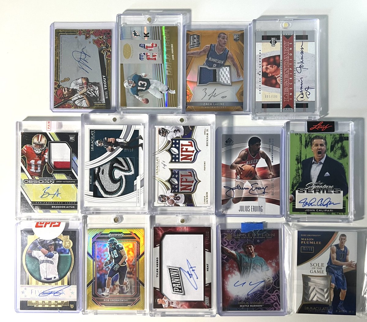 NoHoldsCards's tweet photo. 🚨🚨🚨 MEGA SALE 🚨🚨🚨

Reply/DM For Prices 🤝

Every card that sells TONIGHT, I add $3 to the pot. One random RTer gets the pot tomorrow 👀

If 25 cards sell, someone who RTs gets $75🔥

Let’s make some deals tonight 🤙🏻 https://t.co/8WTr7Nip19