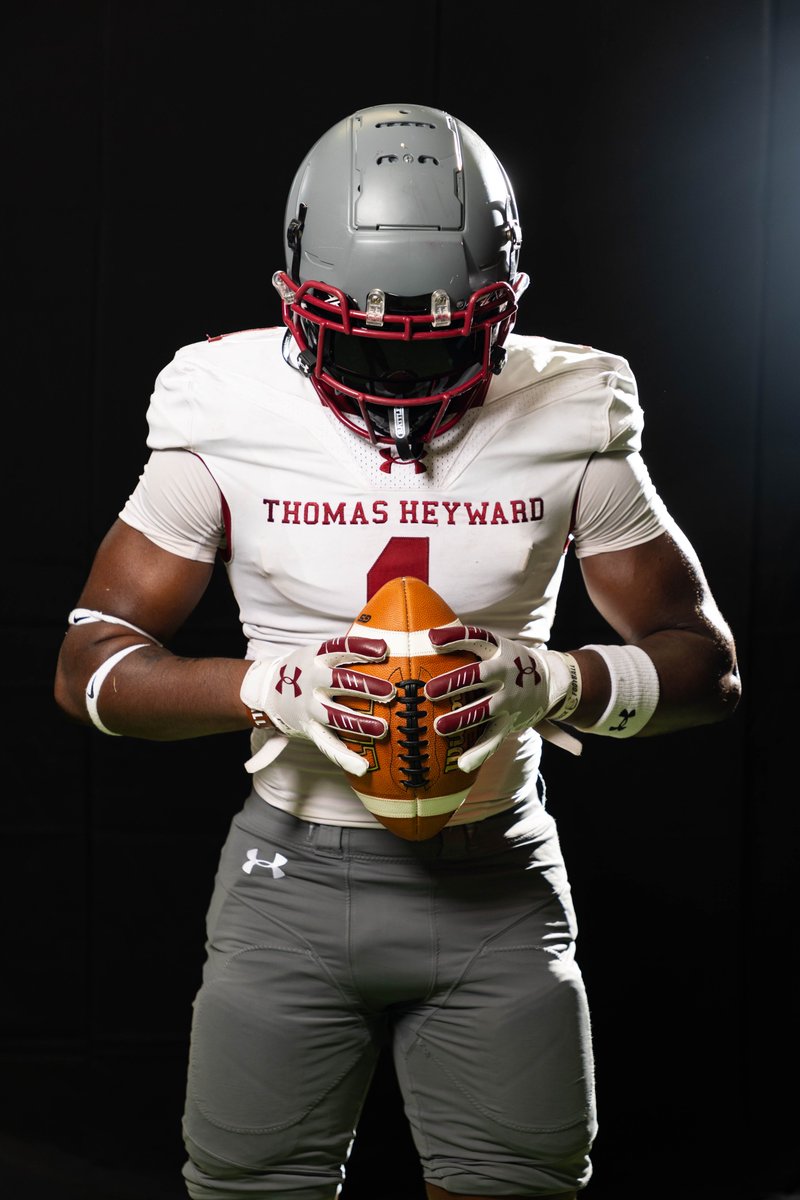 ThomasHeywardFB's tweet photo. Media Day ✅ https://t.co/ggzXBSHC5S