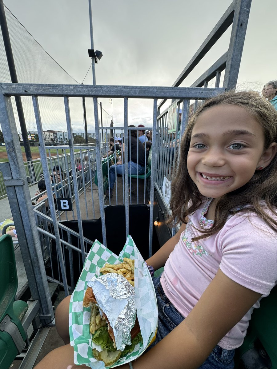 Alexandria Thomas-Rodriguez tweet media