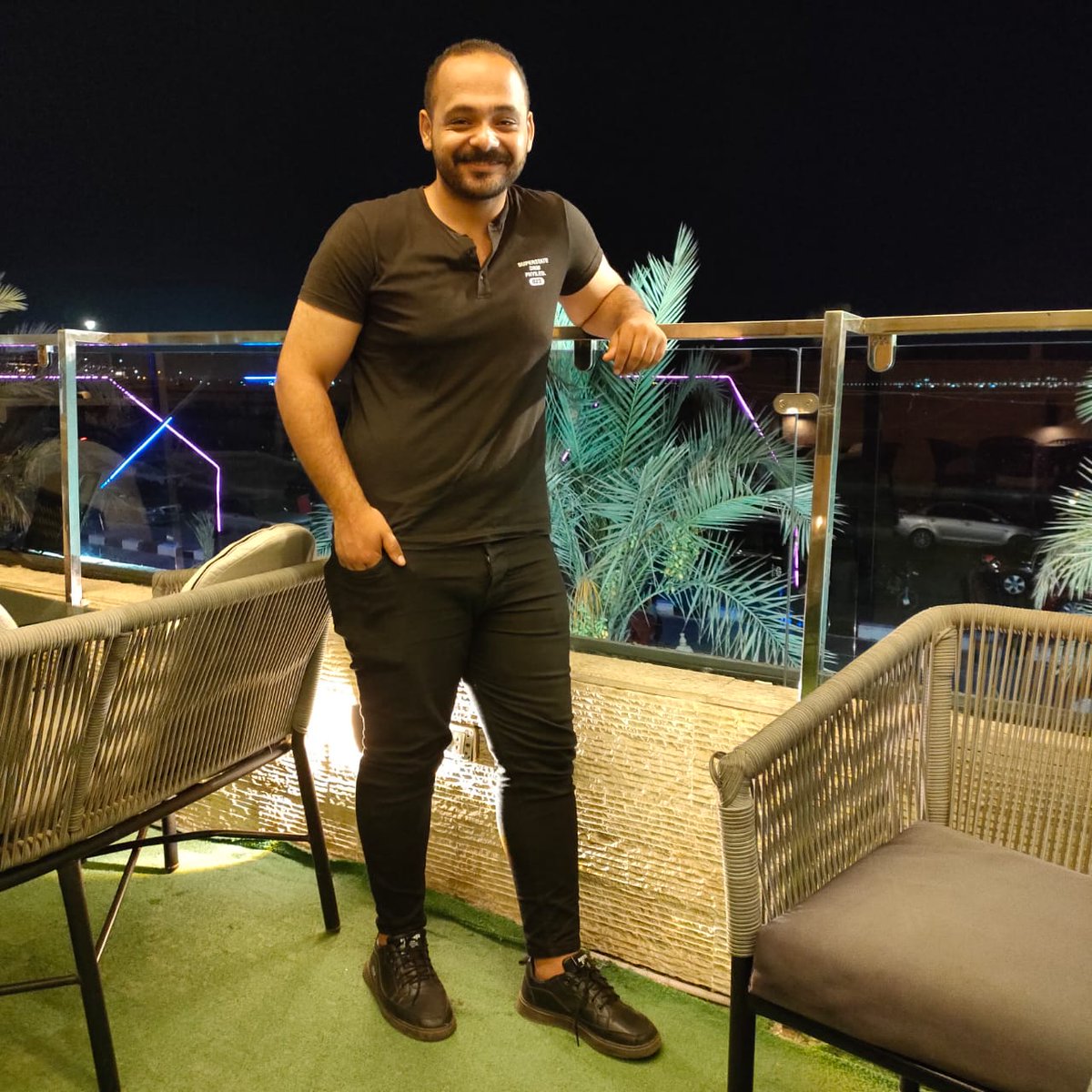 صورة بمناسبة توديع السمنه😂❤