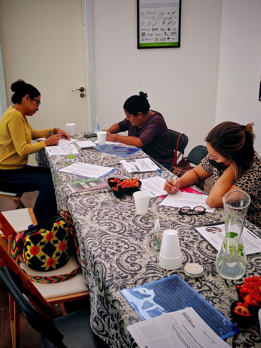 IdentidadesM's tweet photo. 🎯 Dando inicio a nuestra 1er *Formación Empresarial*
"Conecta con tu poder"
#SomosIdentidadesMujer #conectacontupoder #negocios #aprendiendojuntas #tendencias #empoweredwomen https://t.co/A2aNmtu8O4