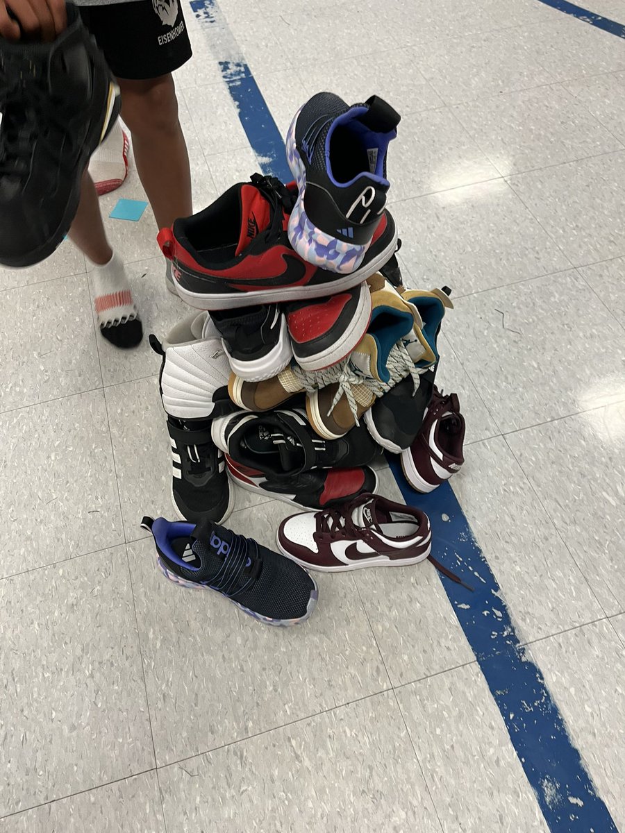 Karen Sweazy tweet media