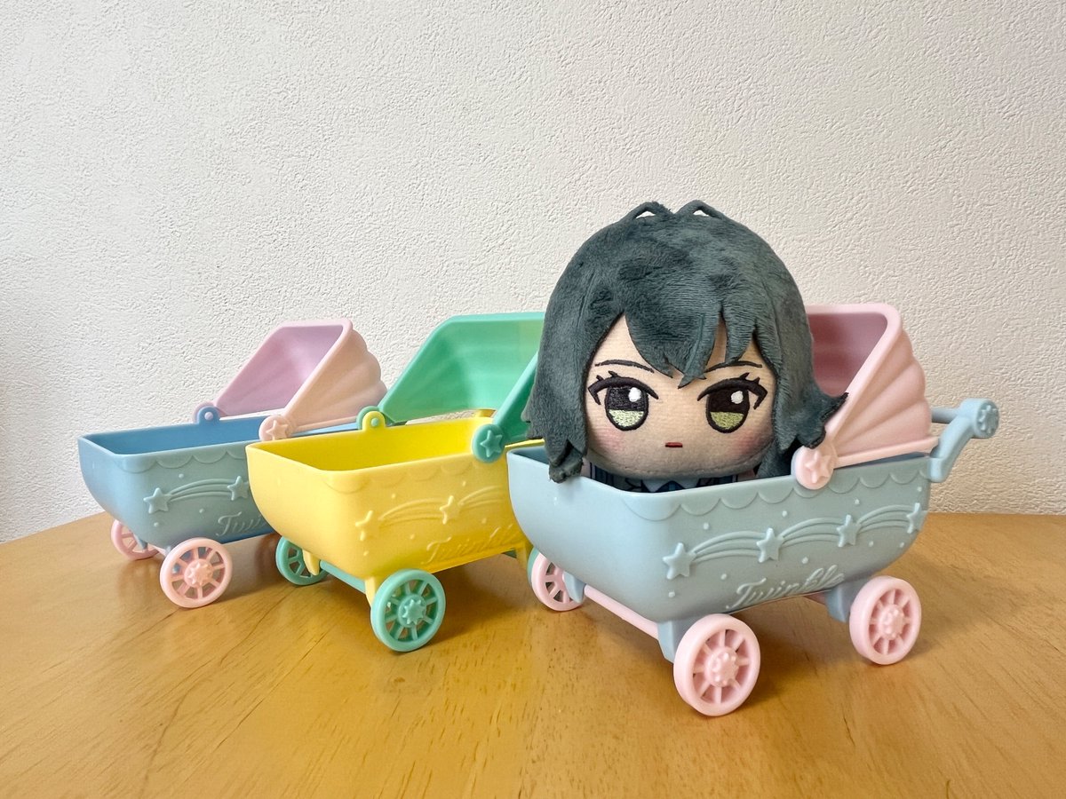 学マスベビーカー部 御用達のミニベビーカーはセリアで販売してます 