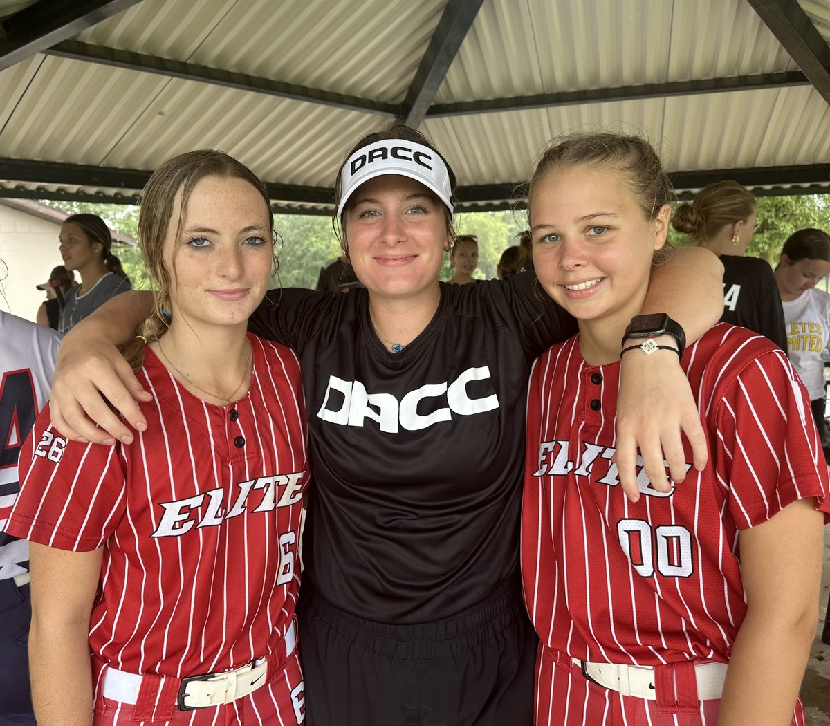 HaydenMThomas07's tweet photo. Thank you @daccwsb for hosting this camp! Even with the weather drenching us all, I still had a fun time! @KelleyCervante9 @MattCervantes13 https://t.co/wD73S3V4e5