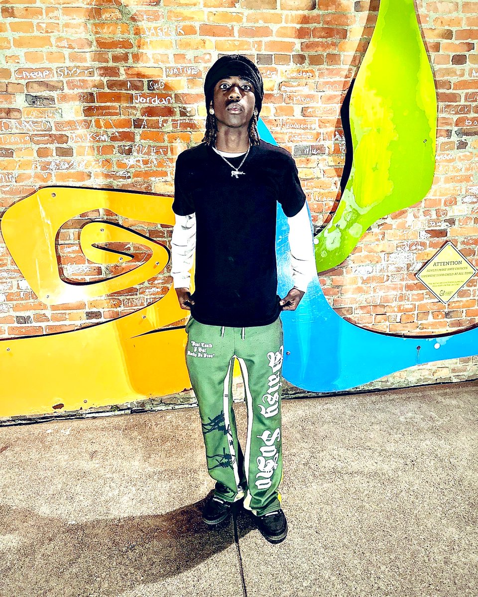 BandzzTalk's tweet image. 🖤