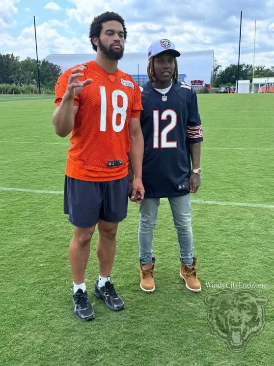 SmaceInSpace's tweet image. me with my emotion support penjamin