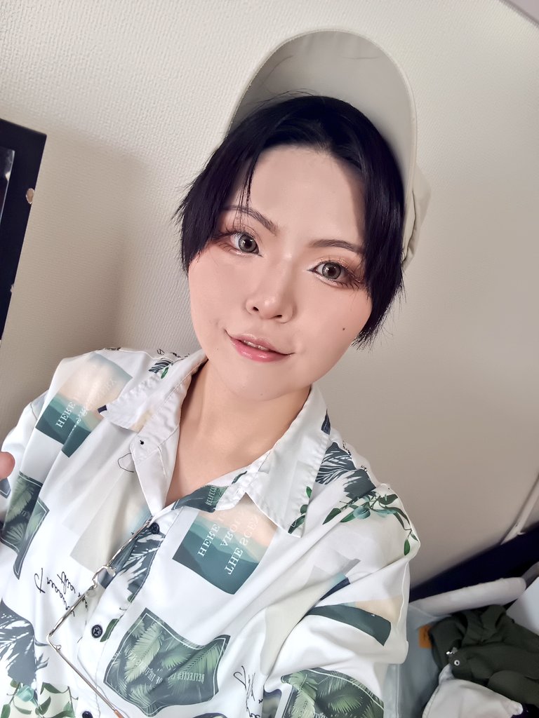 ダーリンと海へデートしてきます🌊🫧
ダーリンの好み100%の服装🫶🏻︎💕