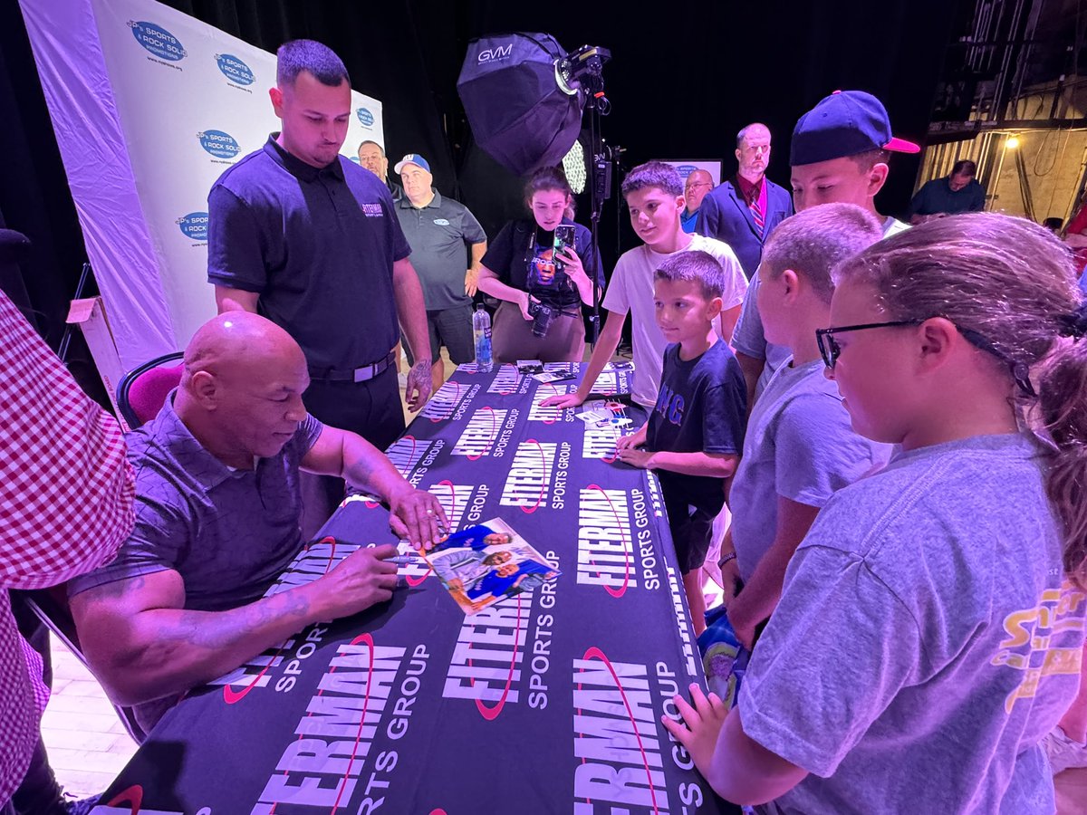 Michael Vecchione tweet media