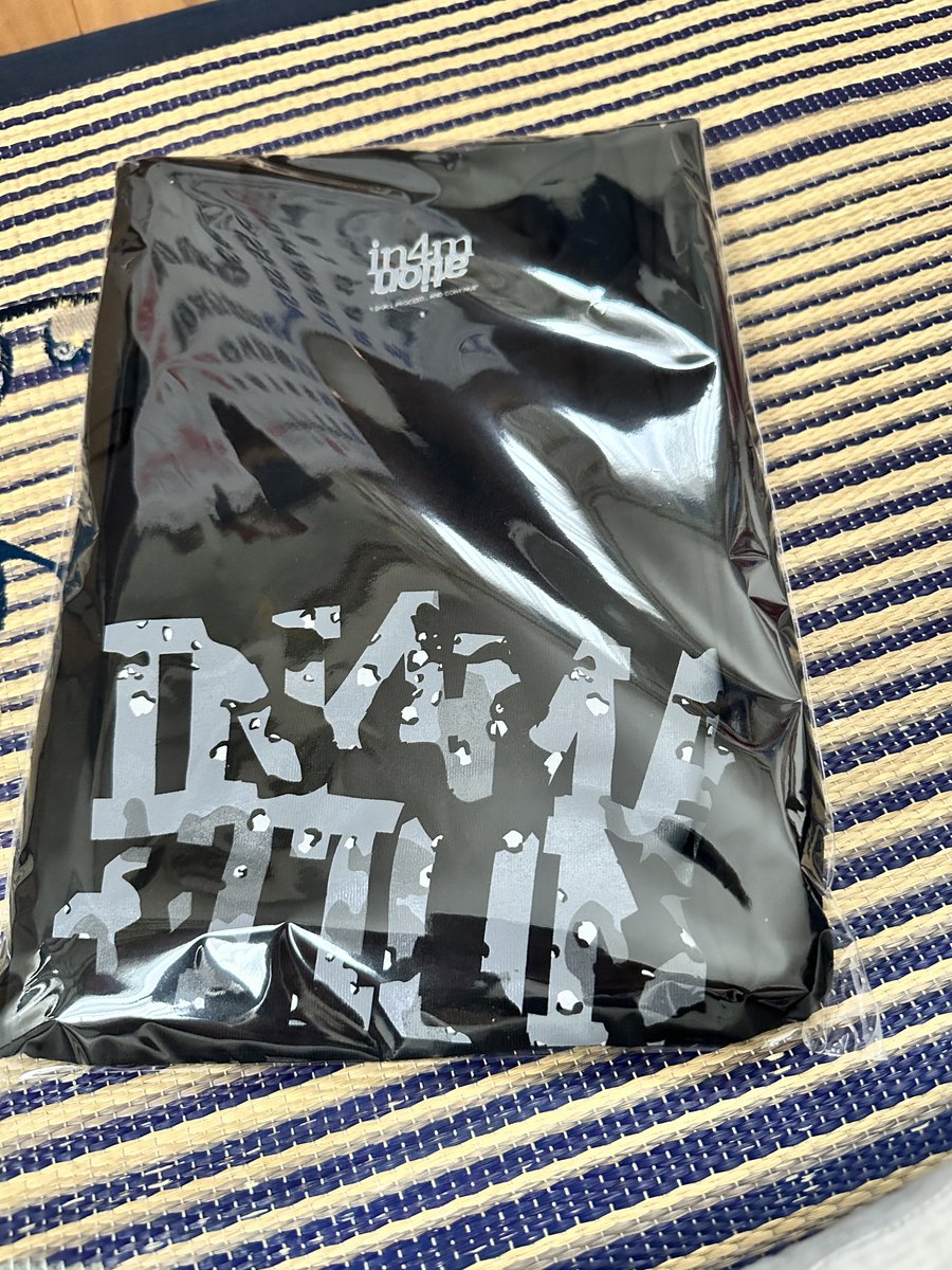 yam_kenKen's tweet photo. 久しぶりにtシャツ買った

#in4mation https://t.co/7tz5FhsV83