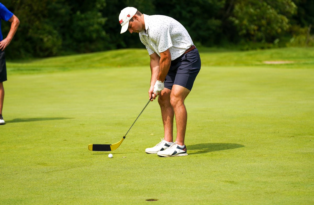 SkatingSaints's tweet photo. What a beautiful day for our alumni golf tournament! ⛳️🏌️‍♂️ While the rest of our photos develop, how about a shout-out to the new guy, Reilly Connors for showing off the clutch gene on this big putt! 🧬🧬 #herewegoSAINTS #TheEducatedDecision https://t.co/hQ1aRZA0vV