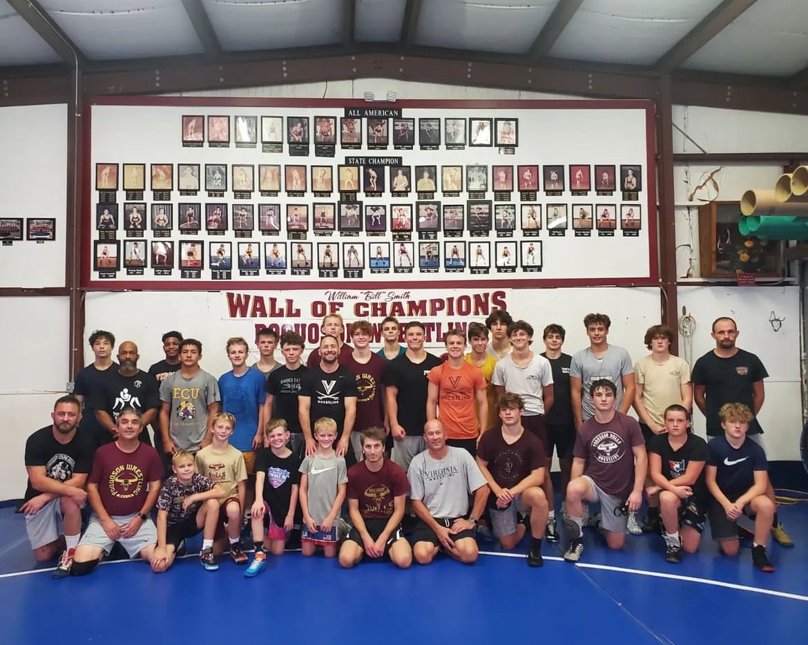 keesee_01's tweet photo. Had a great workout today and learned lots of great skills from @stevegarland125 and @UVAWrestling // 1% better everyday💪 https://t.co/4aodqgdU0h