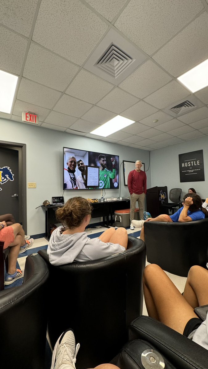 BellaJGalan's tweet photo. Thank you @LiveYesAnd for coming to talk to @McNeeseSoccer today! I appreciated your insight on the mental part of the game! Was a pleasure meeting you!🙌 @USMNT @McNeeseSports https://t.co/1jP6BpqOpg