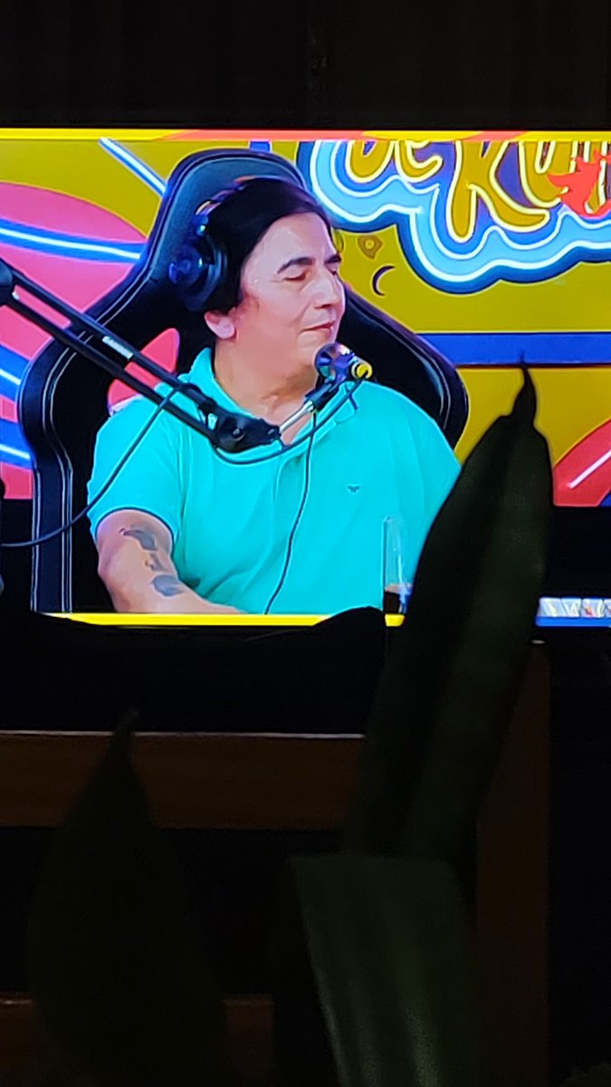 damian1232's tweet photo. @UnPocoDeRuido Geniossss !!! Gracias por tanta alegría con Mario , arrebatiña Master !!! https://t.co/TSveHAJUhh