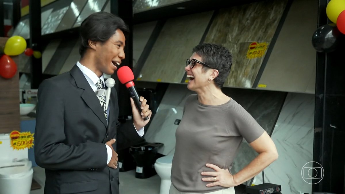 henriquemathiax's tweet photo. Que privilégio ver Sandra Annemberg em campo no Globo Repórter especial do Silvio Santos. Ela tem um jeito tão bonito de conduzir as entrevistas que faz todo mundo brilhar. #GloboRepórter https://t.co/7tYUBZQuqH