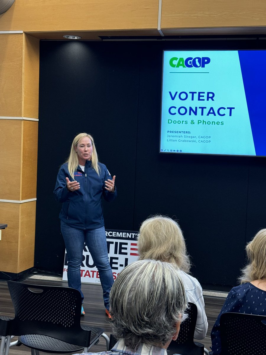 klbrucelane's tweet photo. Thank you to those who came out today to our volunteer training day! A whole new batch of volunteers excited and ready to activate. I could not do this without your help - let’s WIN!

If you would like to volunteer to help me bring back common sense policies and balance to Sacramento, please text 805-427-2084 or email:  kristie@kristiebrucelane.com

#AD76 #sandiego #sanmarcoscalifornia #escondido #carmelvalleysandiego #ranchobernardo #4sranch #ranchopenaquitos