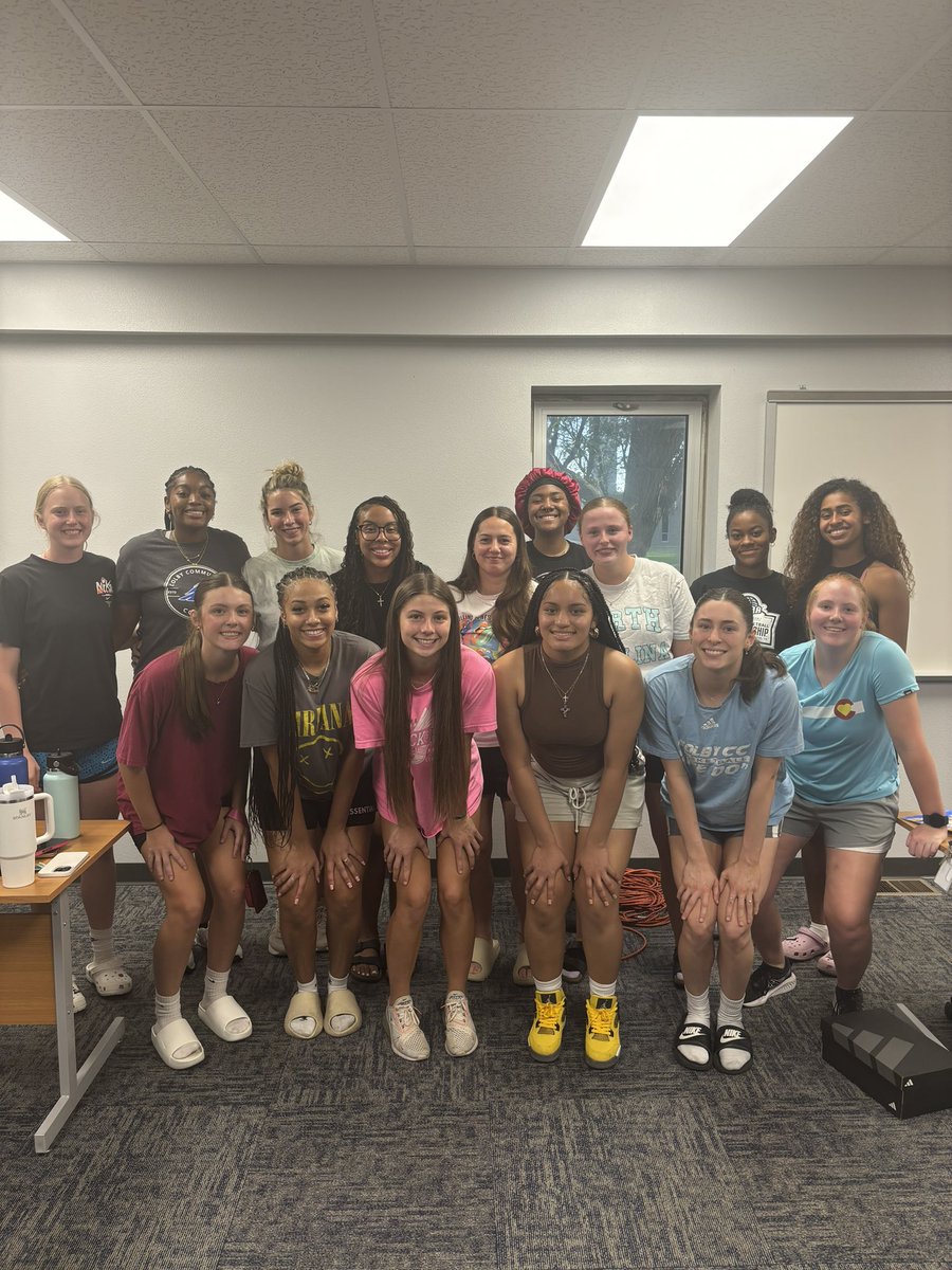 Colby CC Women's Basketball tweet media