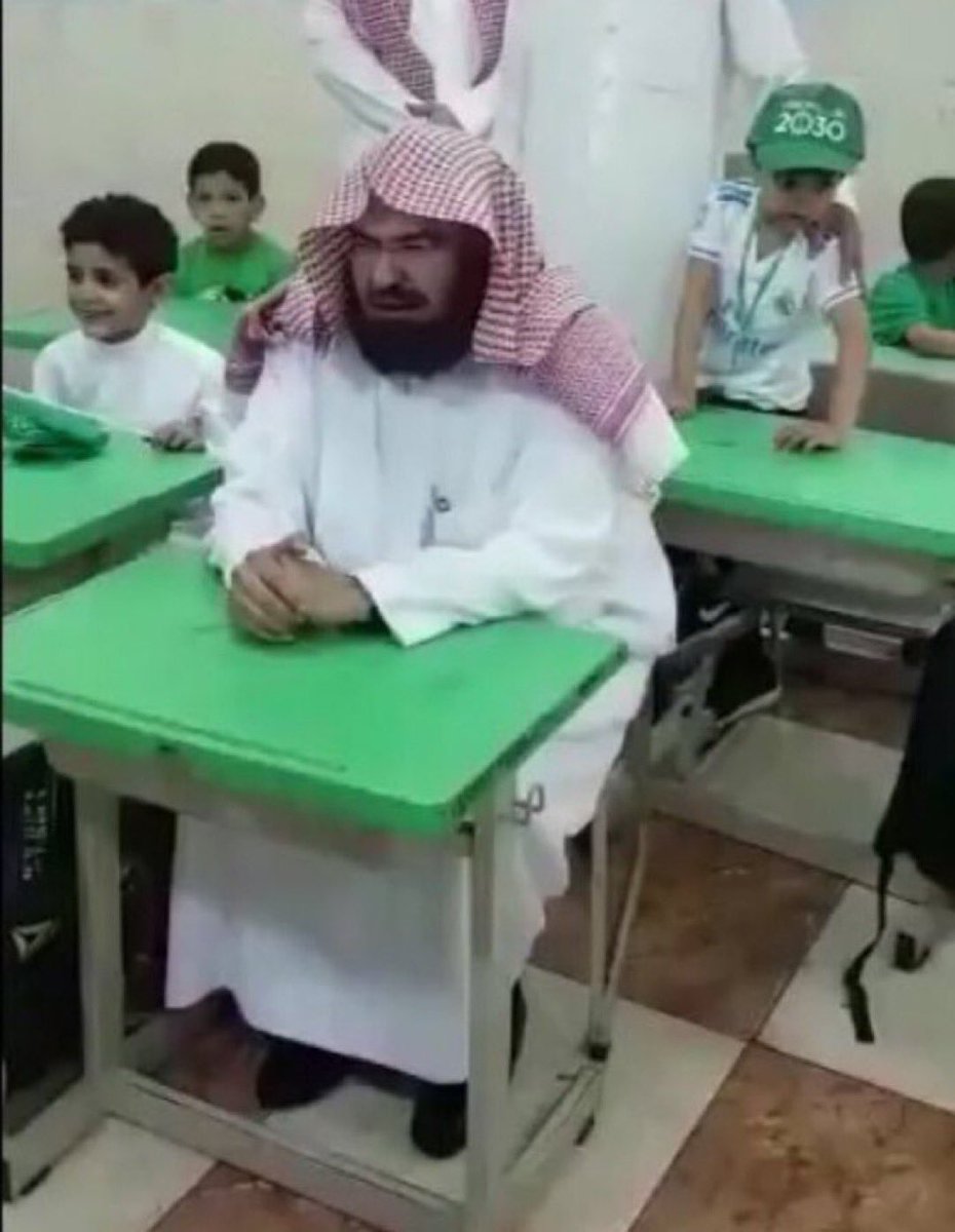 بعد ما لعبت بجدولك ولقيت موادك مع المستجدين