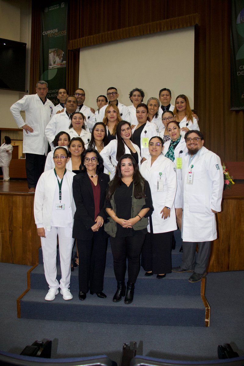 Saber_IMSS's tweet image. #OrgulloIMSS
🎉  Hace unos días se llevó a cabo la emotiva ceremonia de clausura de los Cursos Técnicos del Área de la Salud 👨🏽‍🎓👩🏽‍🎓 ¡Enhorabuena a todas y todos los egresados!