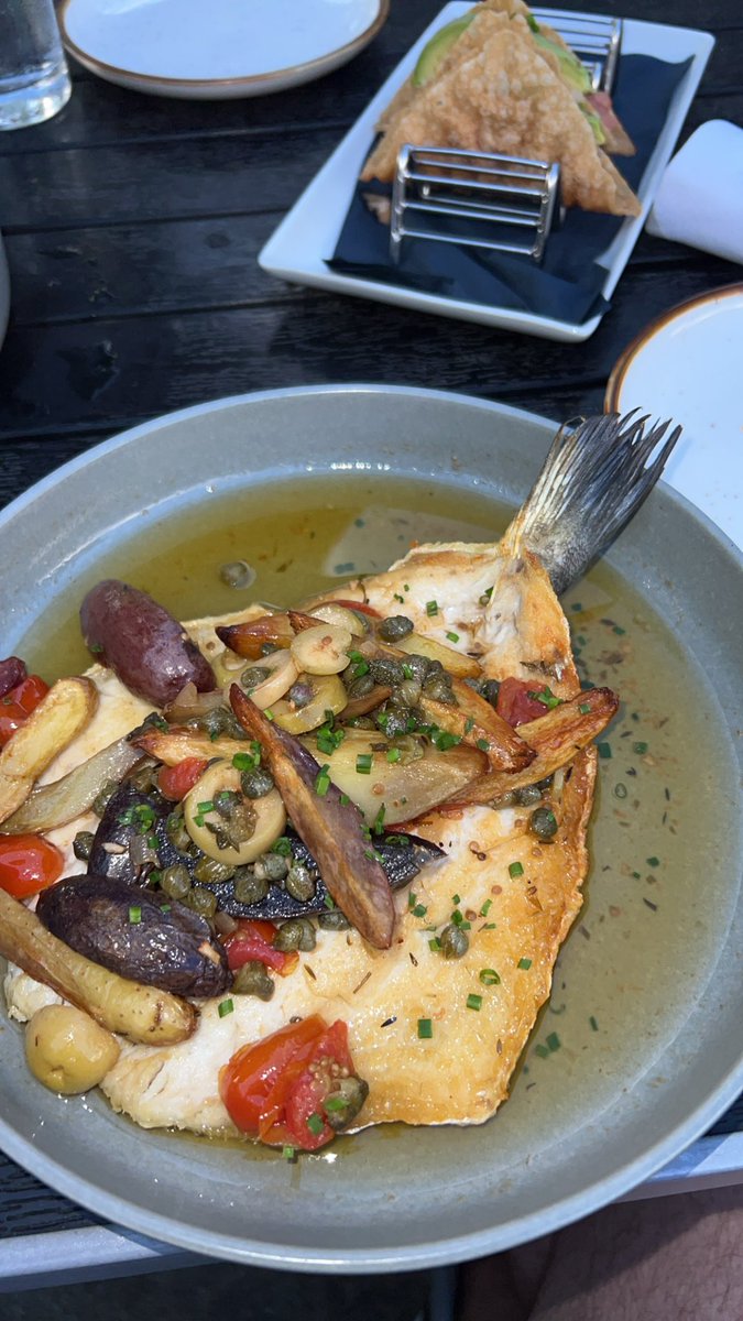 ben_wellick_V's tweet image. Cod, tuna poke tacos, Sea bass &amp;amp; Peach cobbler. So glad I’m eating seafood again, I missed it so much #UFC305 #AEWCollision #JustinFields #Culibao #tafa