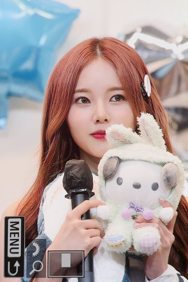 limerence_1212's tweet photo. 240818

#위클리 #Weeekly #수진 #이수진 #soojin #leesoojin https://t.co/yXgFDT2I6A