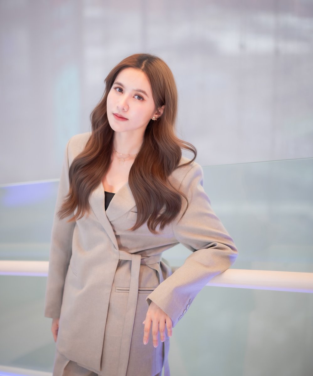 _milin_teerak's tweet photo. New! Oral-B iO7 🪥🥰
#NamneungMilinD #OralBThailand
#HelloIamiO7 #iO7NewEraOfBrusing https://t.co/CxUwiUdhi6