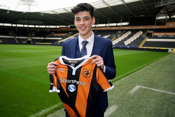 _TigerAnalytics's tweet image. 90 Mins 🕑
83% Pass accuracy 🎯
8 Clearances 📤
100% Ground duels won 🛡

Really happy to see Greaves doing so well in his first game in the Premier League. It's easy to be bitter when a player leaves, but much like Bowen previously, Greaves earned this chance. #hcafc #itfc