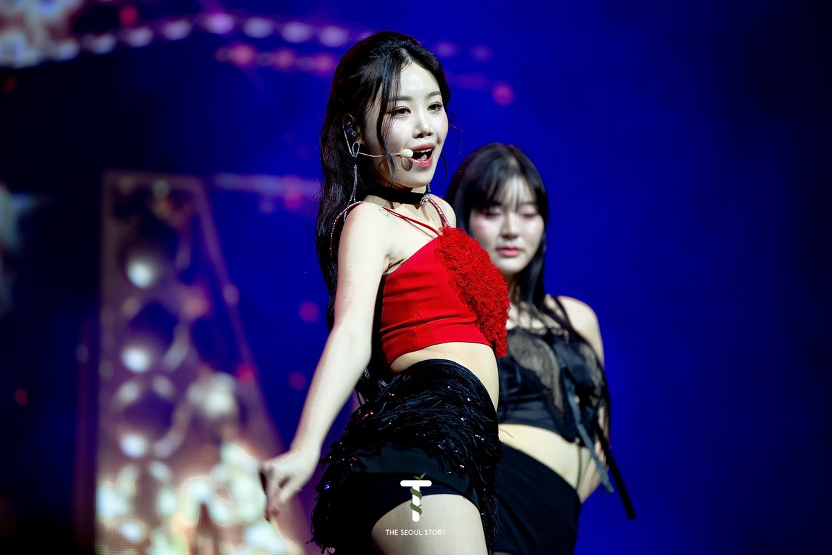 [#SummerDazeinSG] 📸 Check out our HD photos from SOOJIN 'Summer Daze' Fan Concert in Singapore! 🌹

More photos: 👉 facebook.com/media/set/?set…

Thank you <a href="/onionprdctn/">Onion Production</a> for inviting us♥️

#SOOJINinSG #SOOJIN_SummerDaze #SOOJIN #수진