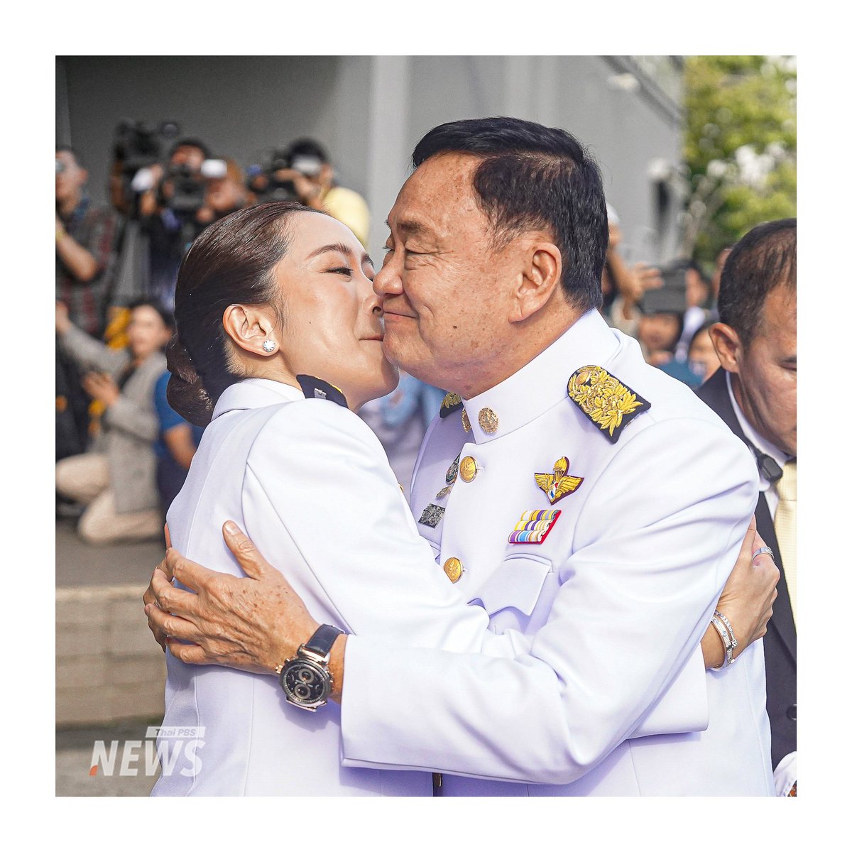 Kai_Chab's tweet photo. 😌
#ทักษิณ #นายกรัฐมนตรีคนที่31 #แพทองธาร #ThaiPBS #ThaiPBSnews https://t.co/OVn7XLDRyy